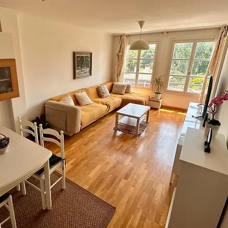 Lägenhet R2r - Acogedor Duplex En - 12a04 *